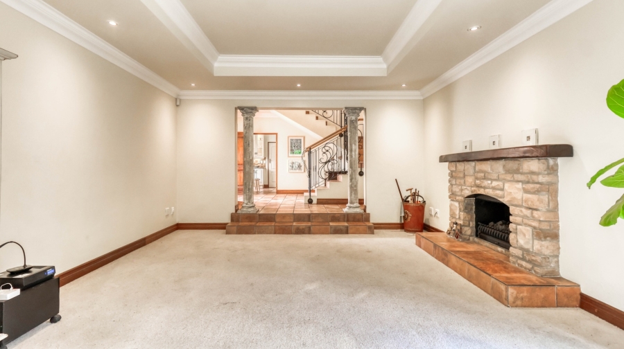 5 Bedroom Property for Sale in Dainfern Golf Estate Gauteng