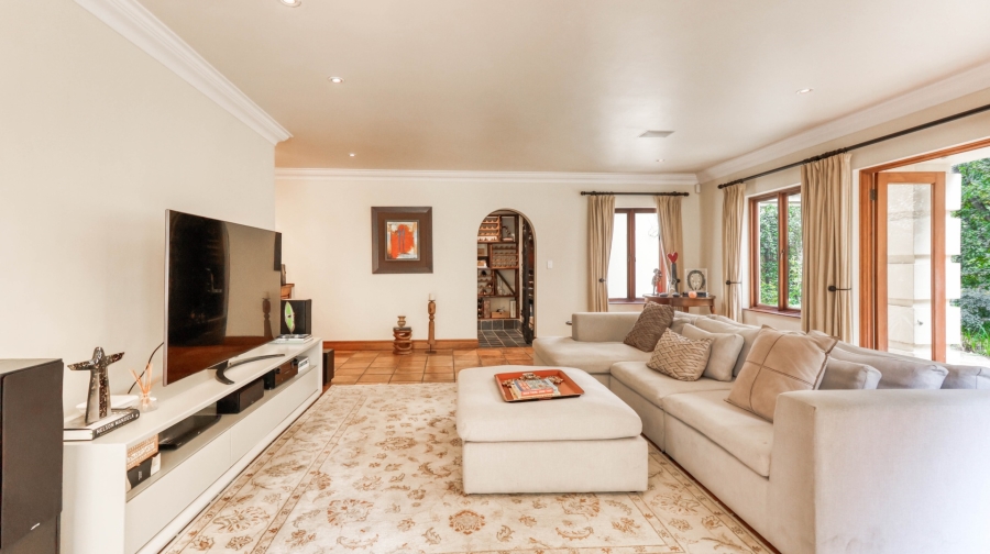 5 Bedroom Property for Sale in Dainfern Golf Estate Gauteng