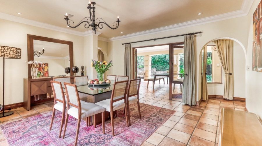 5 Bedroom Property for Sale in Dainfern Golf Estate Gauteng