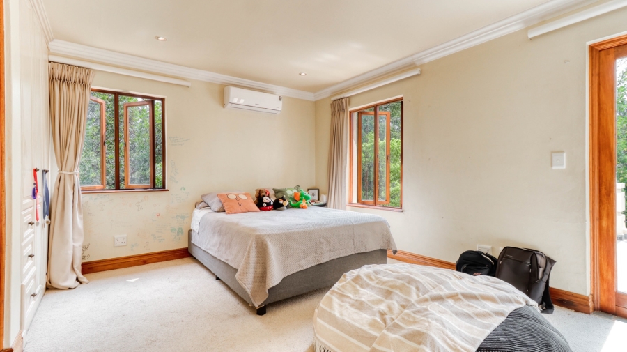 5 Bedroom Property for Sale in Dainfern Golf Estate Gauteng