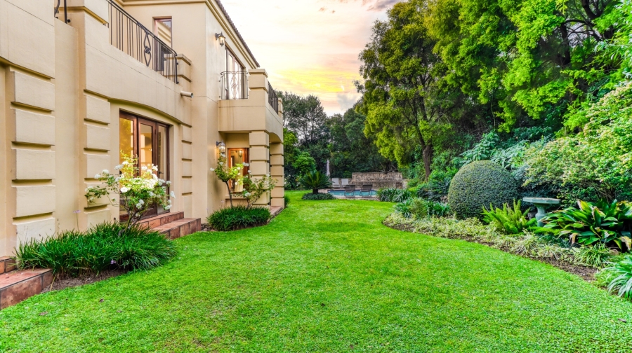 5 Bedroom Property for Sale in Dainfern Golf Estate Gauteng