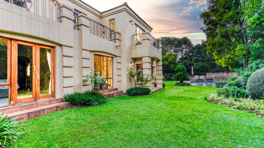 5 Bedroom Property for Sale in Dainfern Golf Estate Gauteng