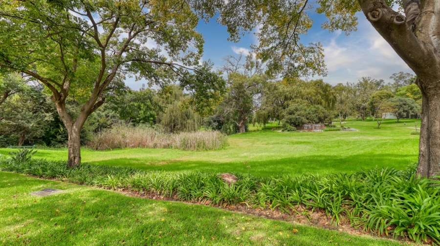 5 Bedroom Property for Sale in Dainfern Golf Estate Gauteng