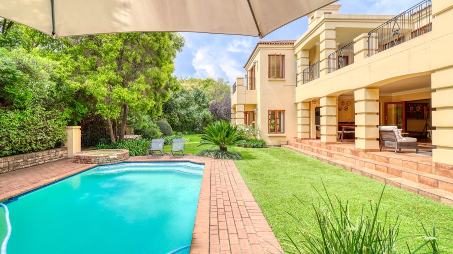 5 Bedroom Property for Sale in Dainfern Golf Estate Gauteng