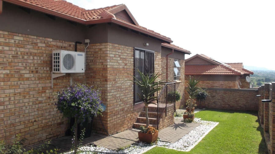 3 Bedroom Property for Sale in Willowbrook Gauteng