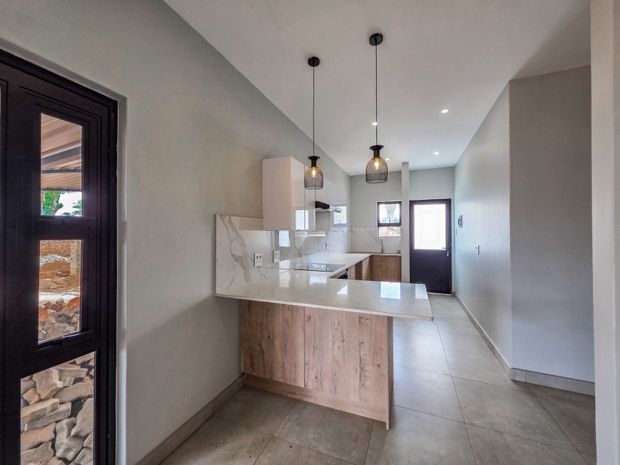 2 Bedroom Property for Sale in Faerie Glen Gauteng