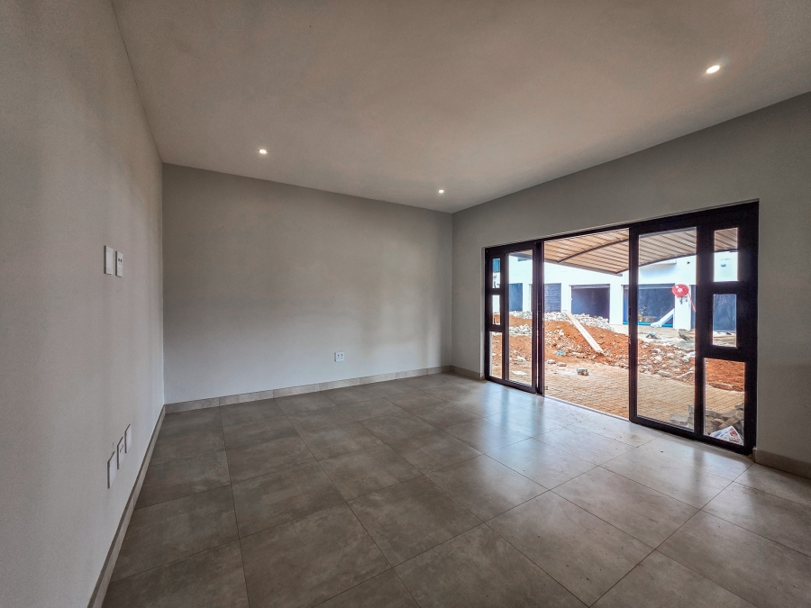 2 Bedroom Property for Sale in Faerie Glen Gauteng