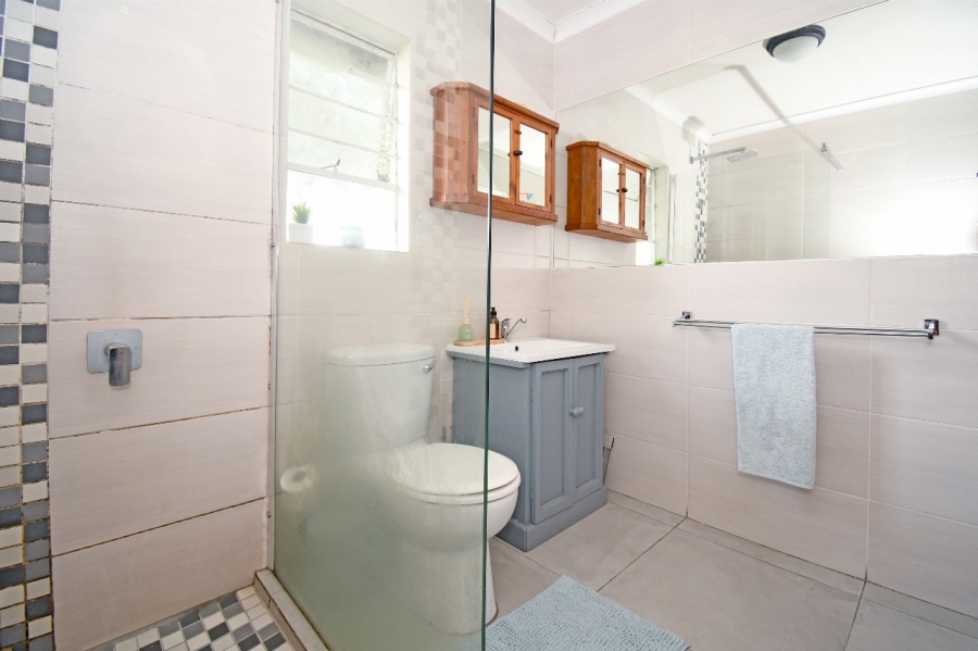 2 Bedroom Property for Sale in Magaliessig Gauteng