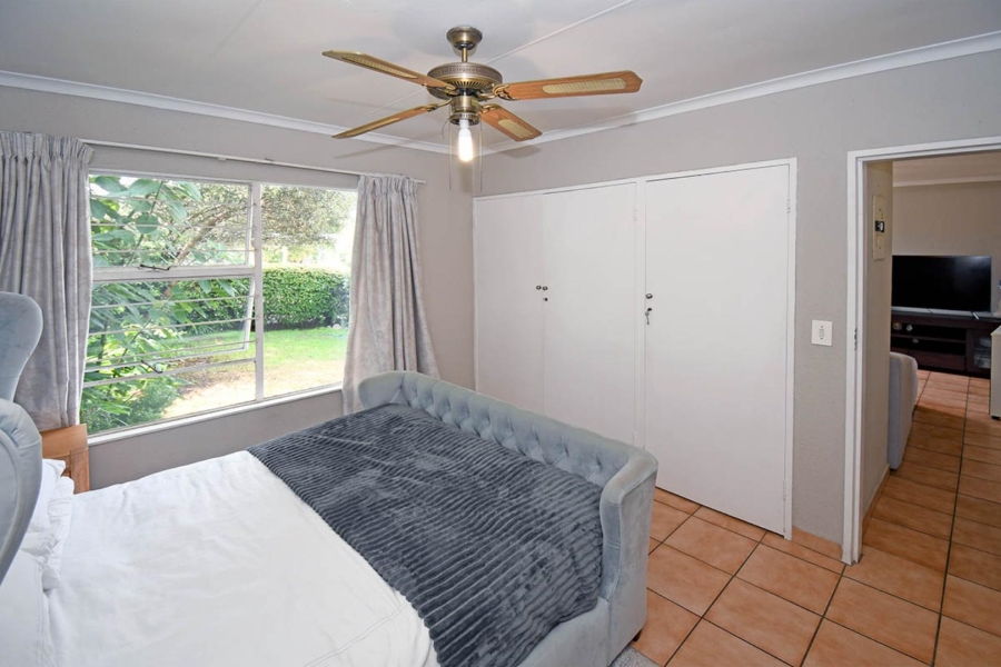 2 Bedroom Property for Sale in Magaliessig Gauteng