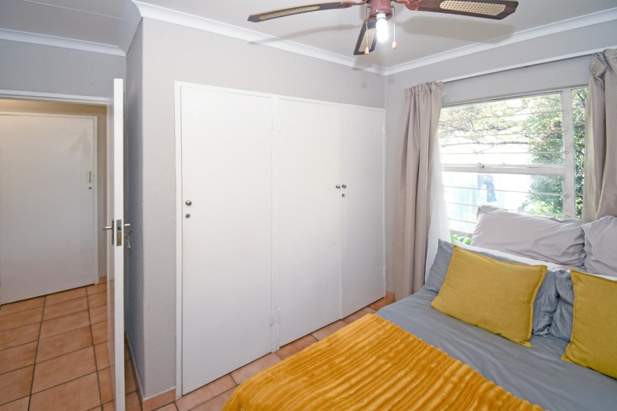 2 Bedroom Property for Sale in Magaliessig Gauteng