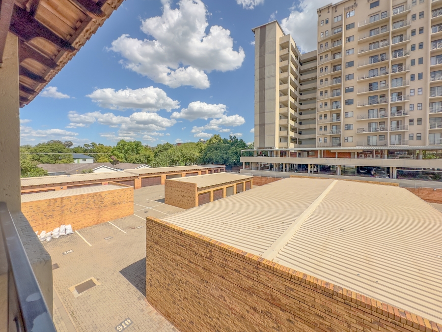 To Let 3 Bedroom Property for Rent in Hatfield Gauteng