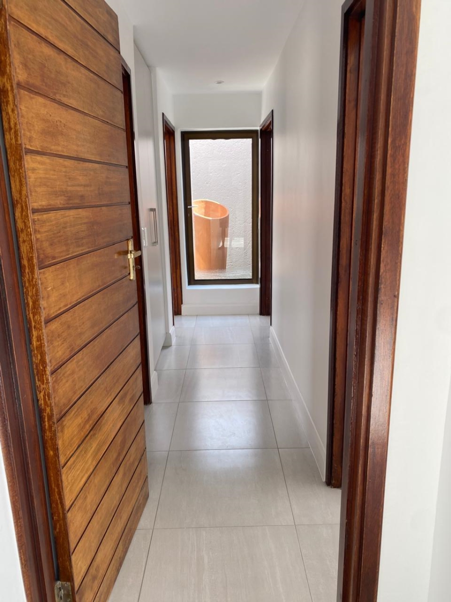 To Let 3 Bedroom Property for Rent in Bryanston Gauteng