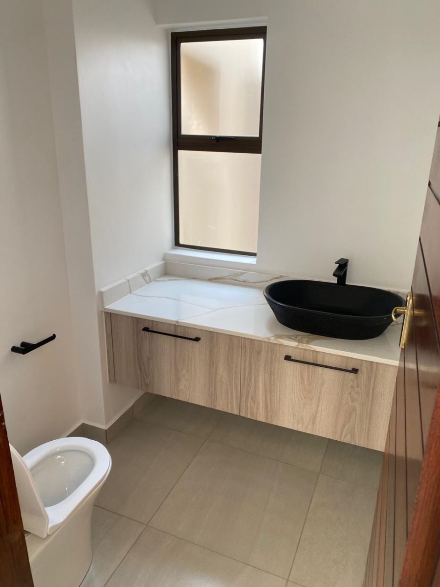 To Let 3 Bedroom Property for Rent in Bryanston Gauteng