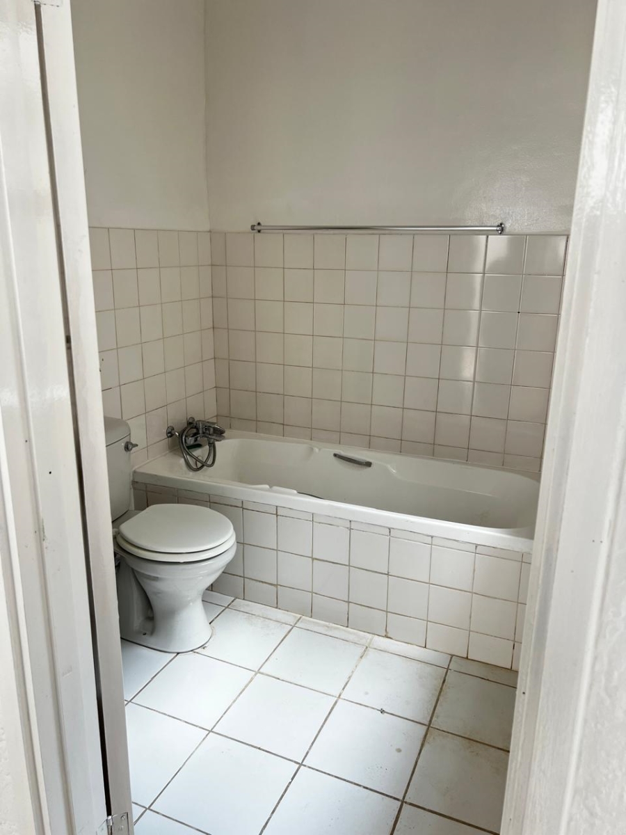 To Let 3 Bedroom Property for Rent in Bryanston Gauteng