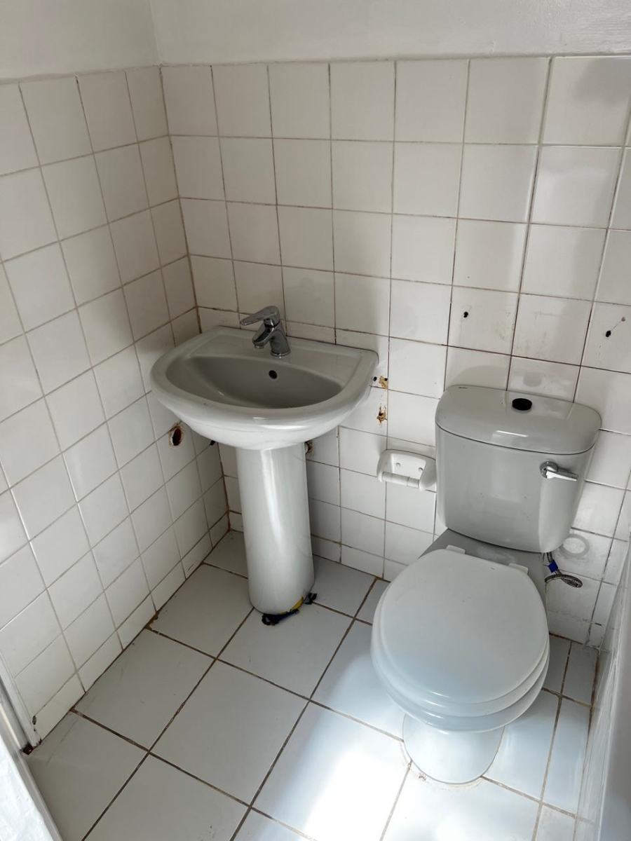 To Let 3 Bedroom Property for Rent in Bryanston Gauteng