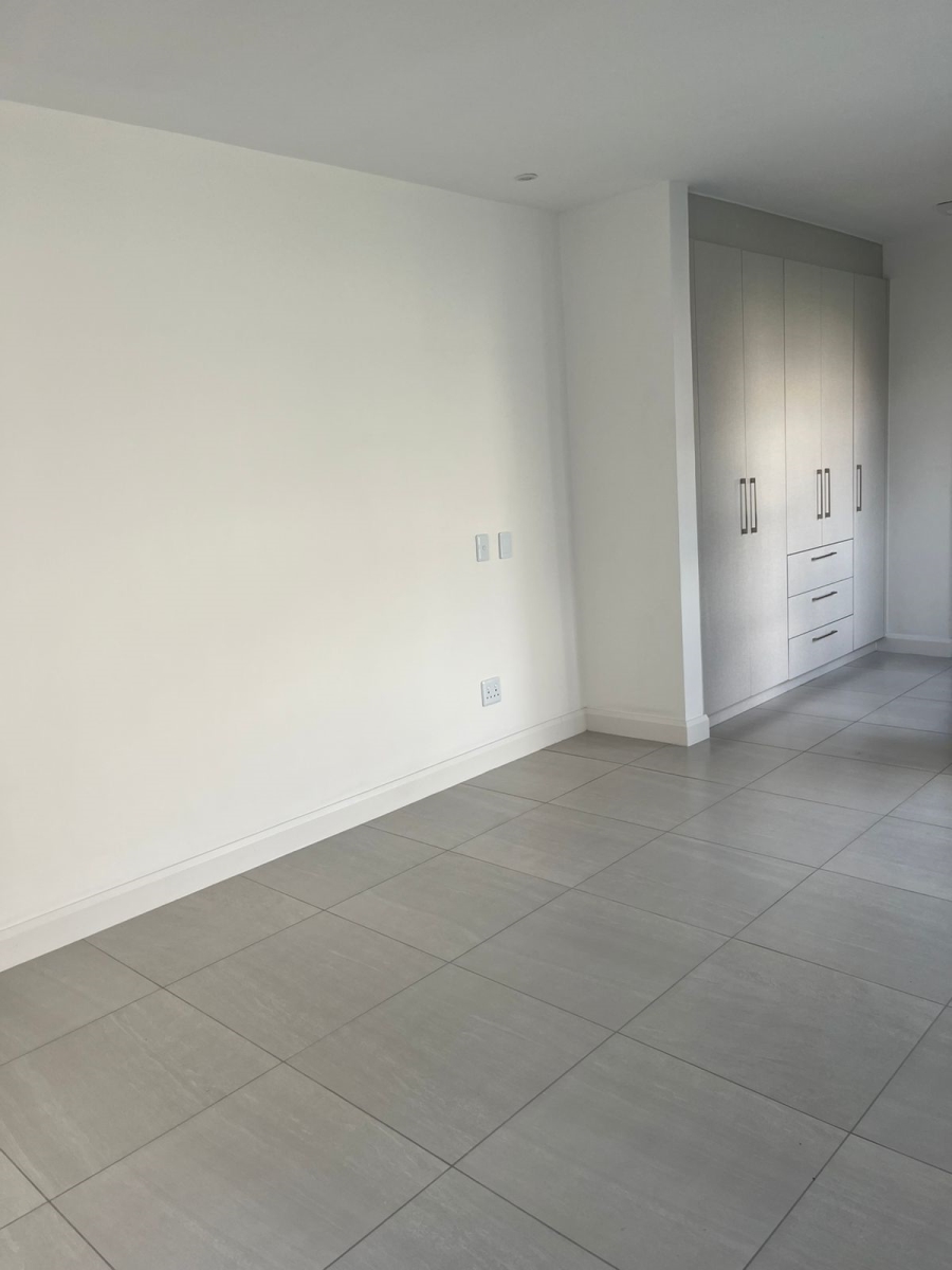 To Let 3 Bedroom Property for Rent in Bryanston Gauteng