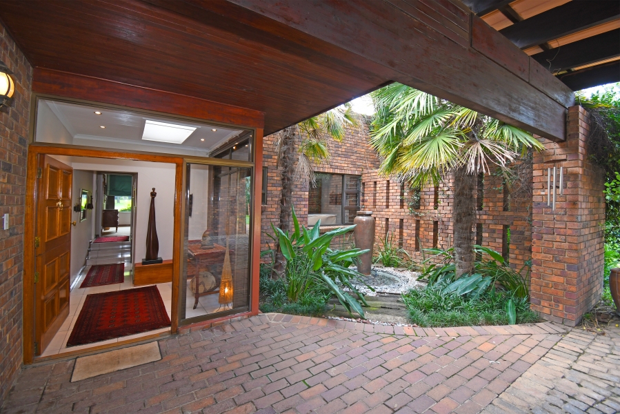 4 Bedroom Property for Sale in Randjesfontein A H Gauteng