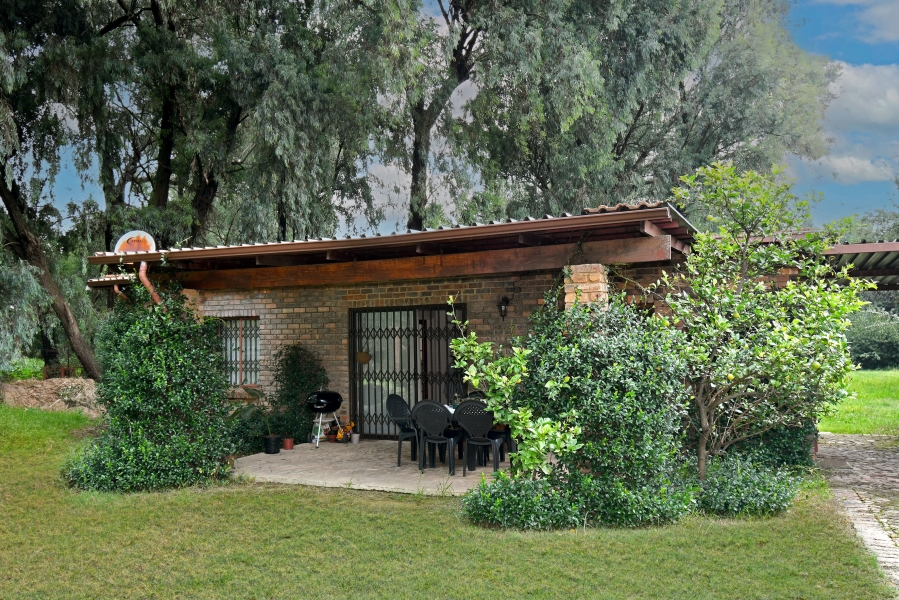 4 Bedroom Property for Sale in Randjesfontein A H Gauteng
