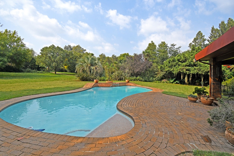 4 Bedroom Property for Sale in Randjesfontein A H Gauteng