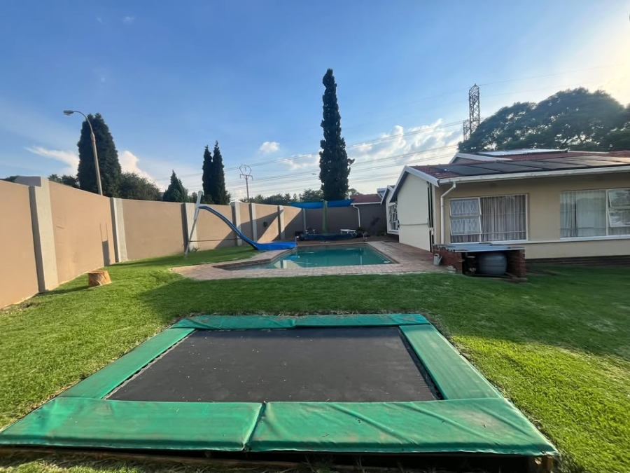 3 Bedroom Property for Sale in Croydon Gauteng