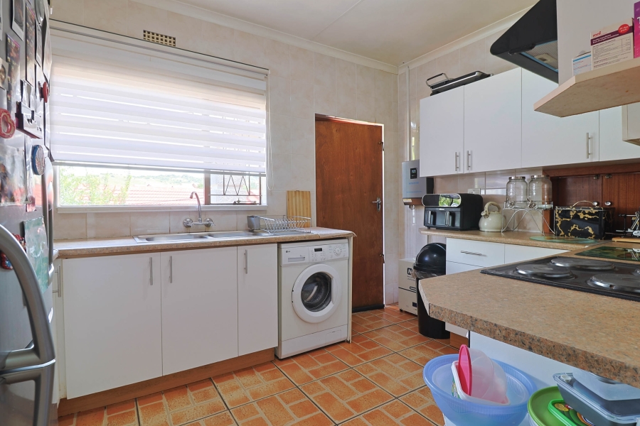 3 Bedroom Property for Sale in Meredale Gauteng
