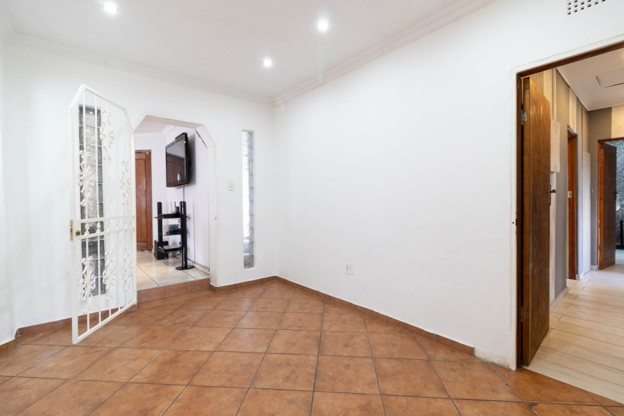 3 Bedroom Property for Sale in Meredale Gauteng