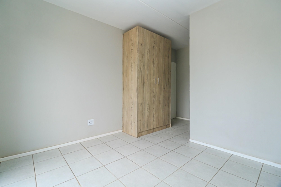 3 Bedroom Property for Sale in Kenleaf Gauteng