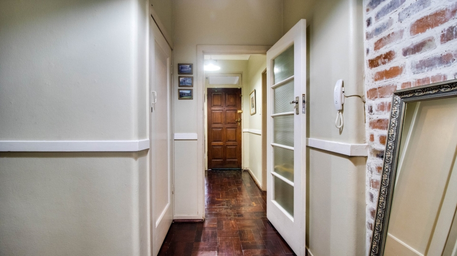 5 Bedroom Property for Sale in Highlands North Gauteng