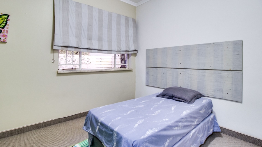 5 Bedroom Property for Sale in Highlands North Gauteng