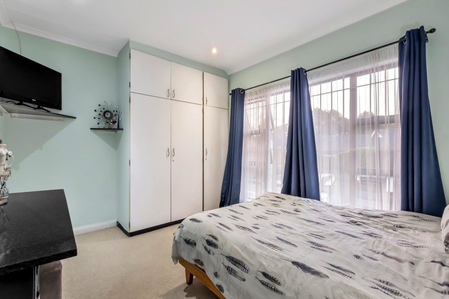 4 Bedroom Property for Sale in Gallo Manor Gauteng