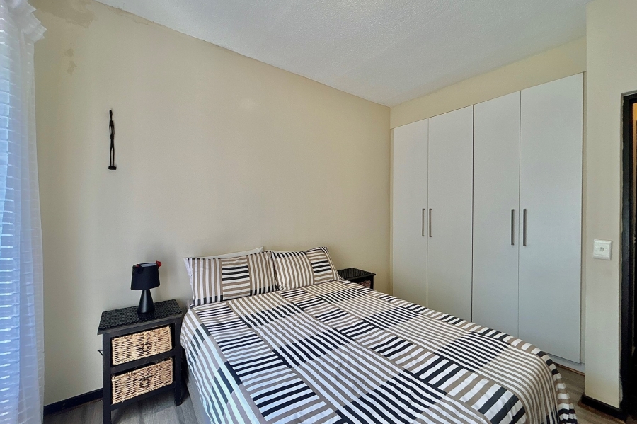 1 Bedroom Property for Sale in Douglasdale Gauteng
