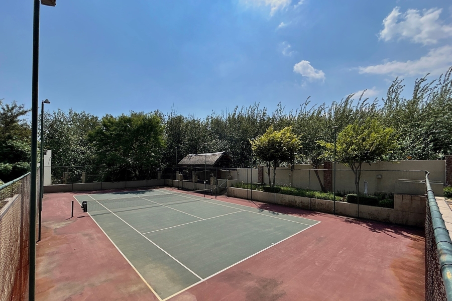 1 Bedroom Property for Sale in Douglasdale Gauteng