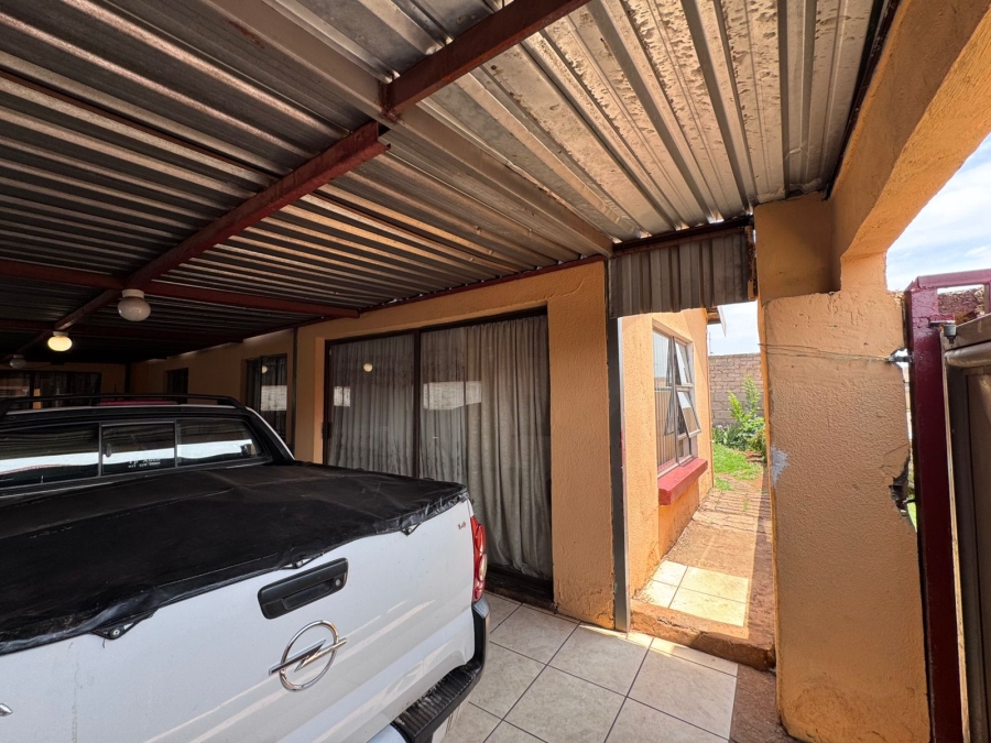 4 Bedroom Property for Sale in Tokoza Ext 2 Gauteng