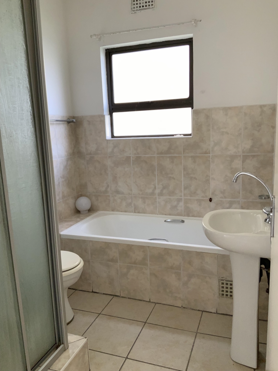 2 Bedroom Property for Sale in Parkrand Gauteng