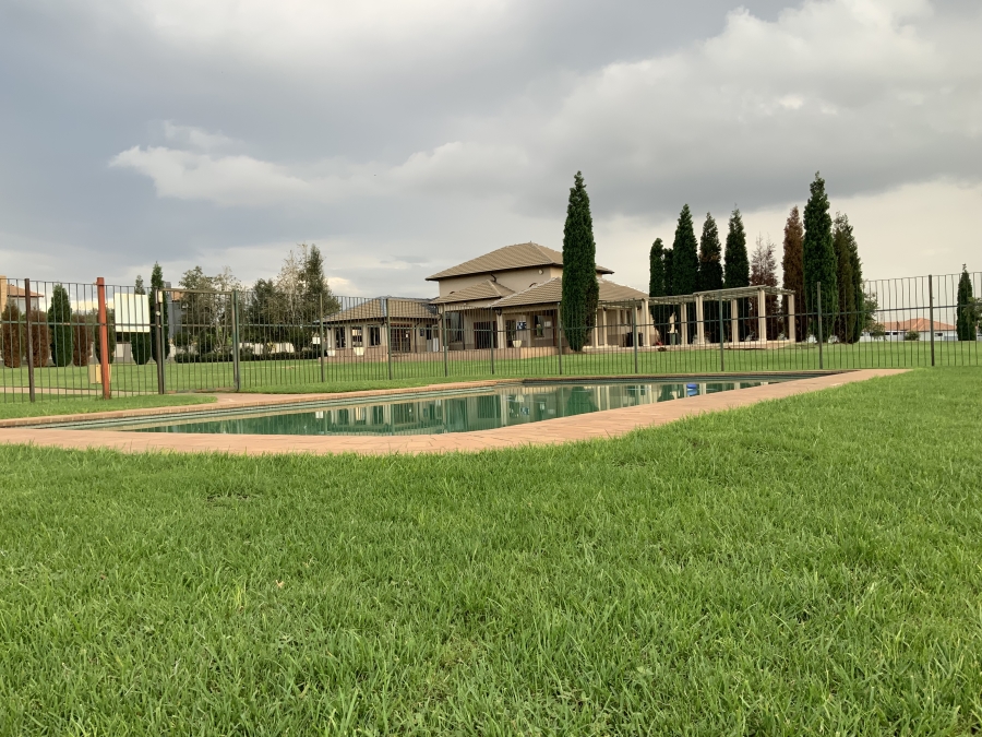 2 Bedroom Property for Sale in Parkrand Gauteng