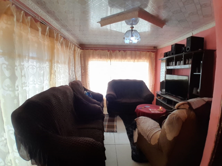 4 Bedroom Property for Sale in Khutsong South Gauteng