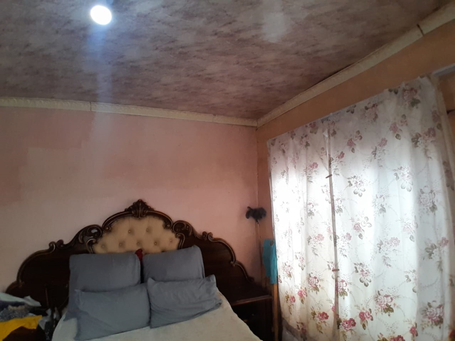 4 Bedroom Property for Sale in Khutsong South Gauteng
