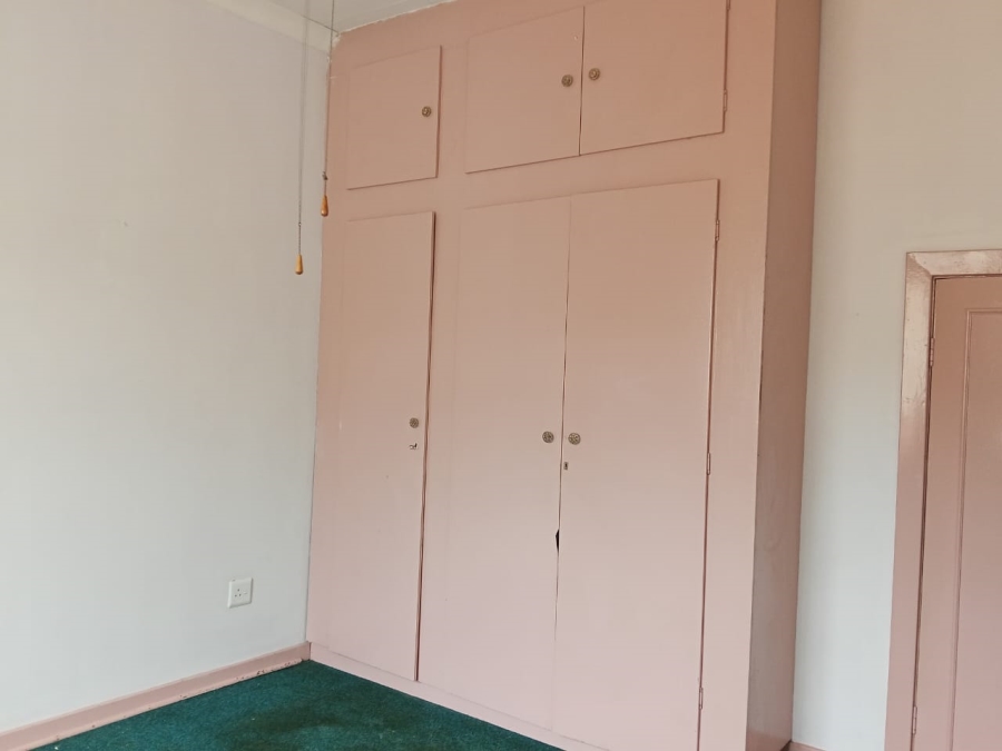 To Let 1 Bedroom Property for Rent in Wentworth Park Gauteng