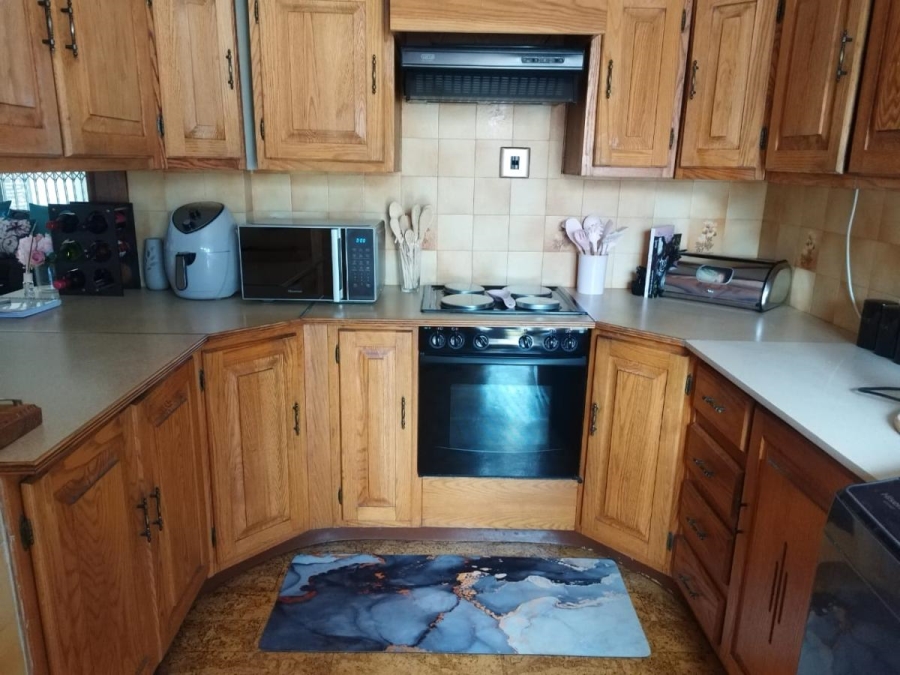 3 Bedroom Property for Sale in Beyers Park Gauteng