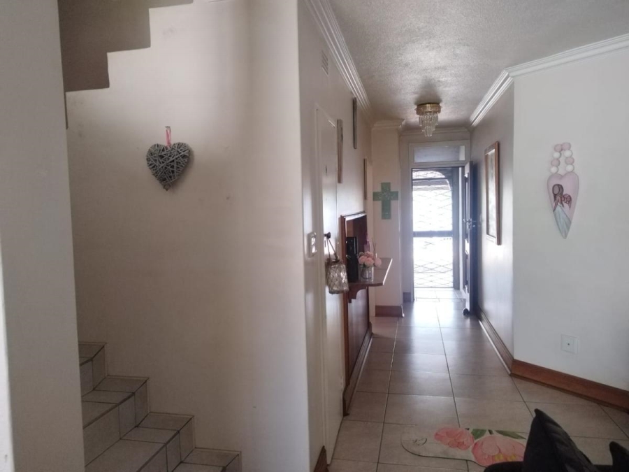 3 Bedroom Property for Sale in Beyers Park Gauteng