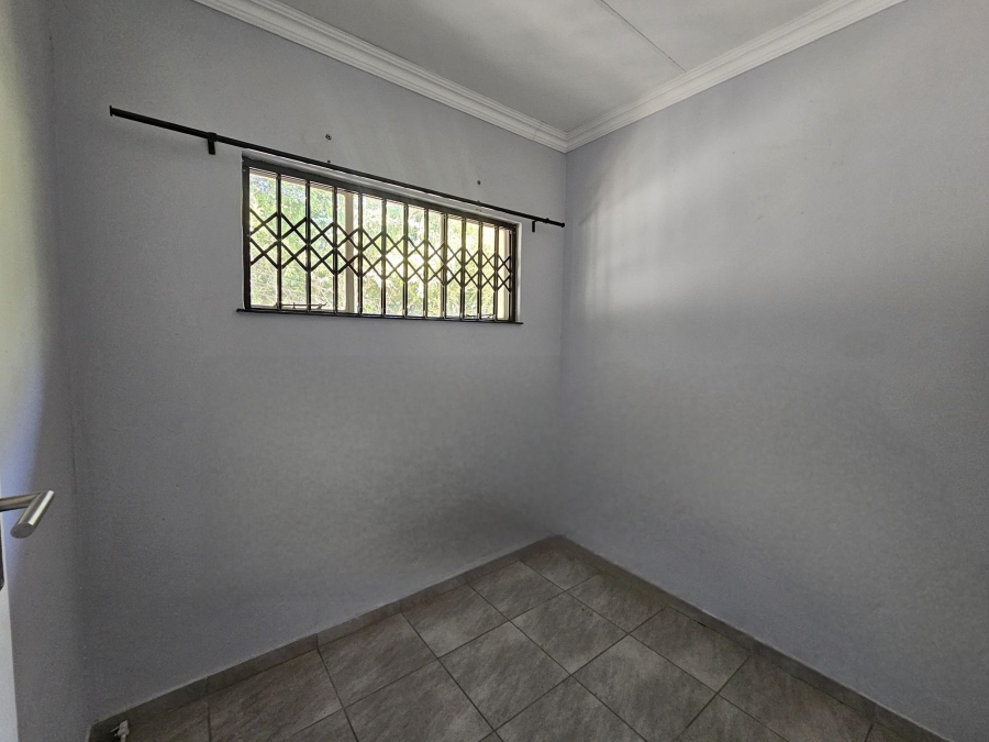 4 Bedroom Property for Sale in Wilro Park Gauteng