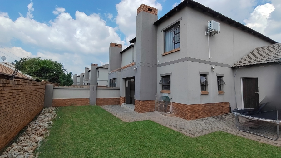 3 Bedroom Property for Sale in Montana Gauteng