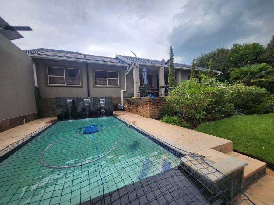 5 Bedroom Property for Sale in Dalpark Proper Gauteng