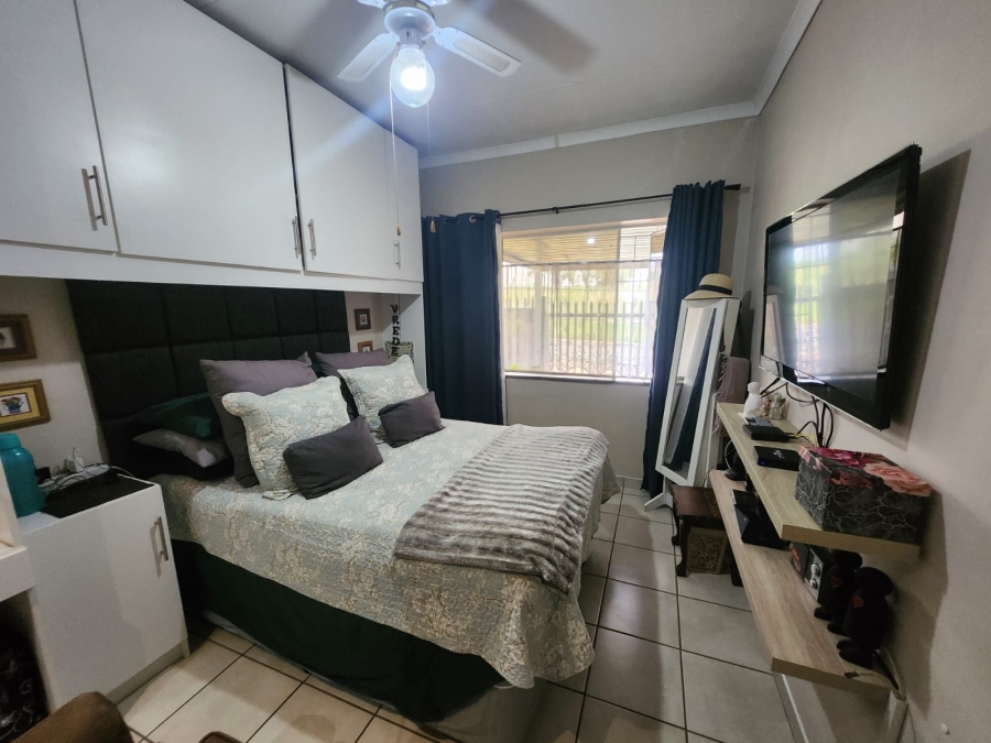 5 Bedroom Property for Sale in Dalpark Proper Gauteng