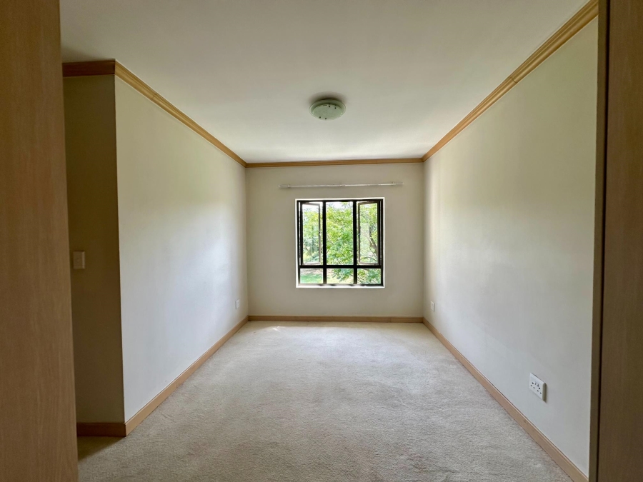 2 Bedroom Property for Sale in Broadacres Gauteng