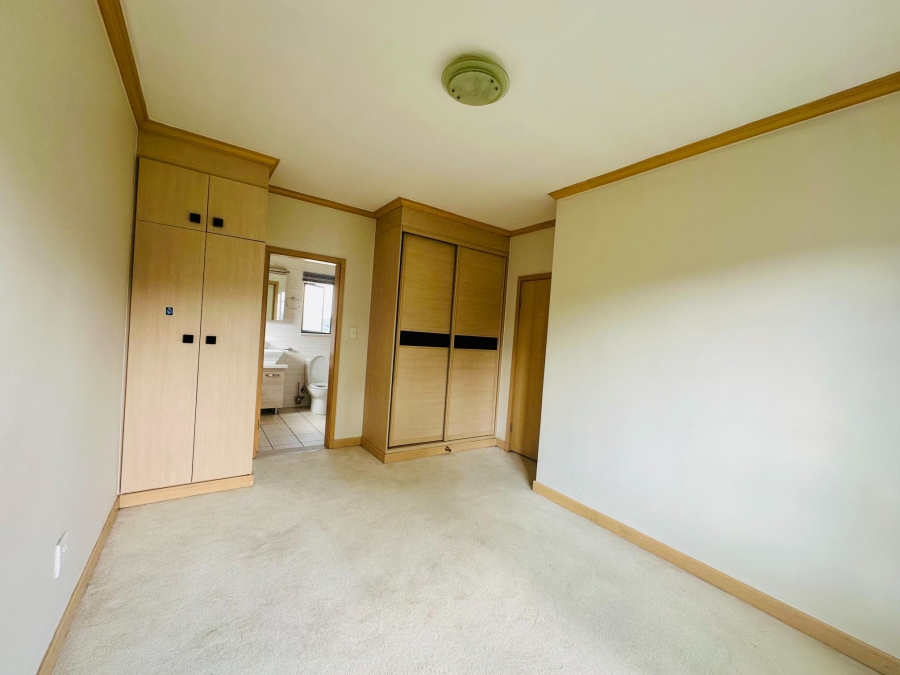 2 Bedroom Property for Sale in Broadacres Gauteng