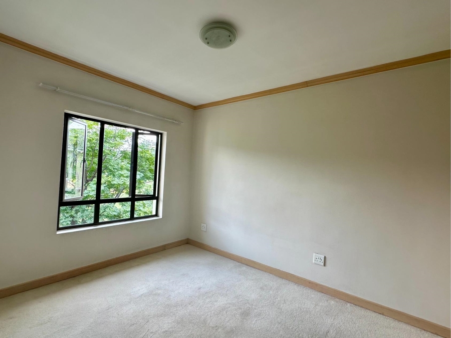 2 Bedroom Property for Sale in Broadacres Gauteng