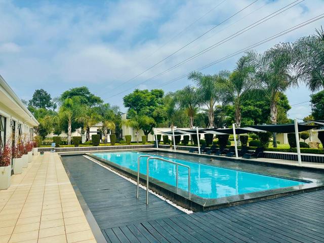2 Bedroom Property for Sale in Broadacres Gauteng