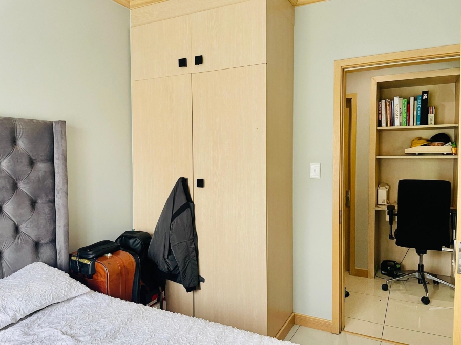 2 Bedroom Property for Sale in Broadacres Gauteng