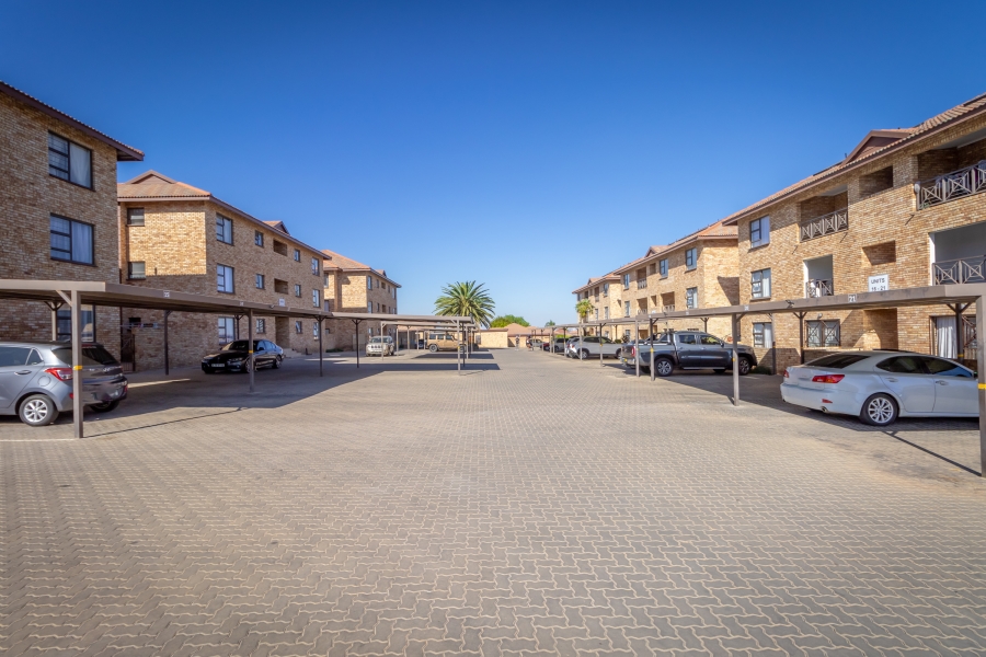 3 Bedroom Property for Sale in Honeydew Gauteng